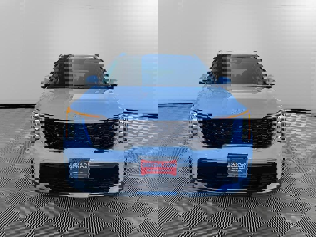 New 2026 Kia Sorento S w/ S Panoramic Sunroof Package image 2