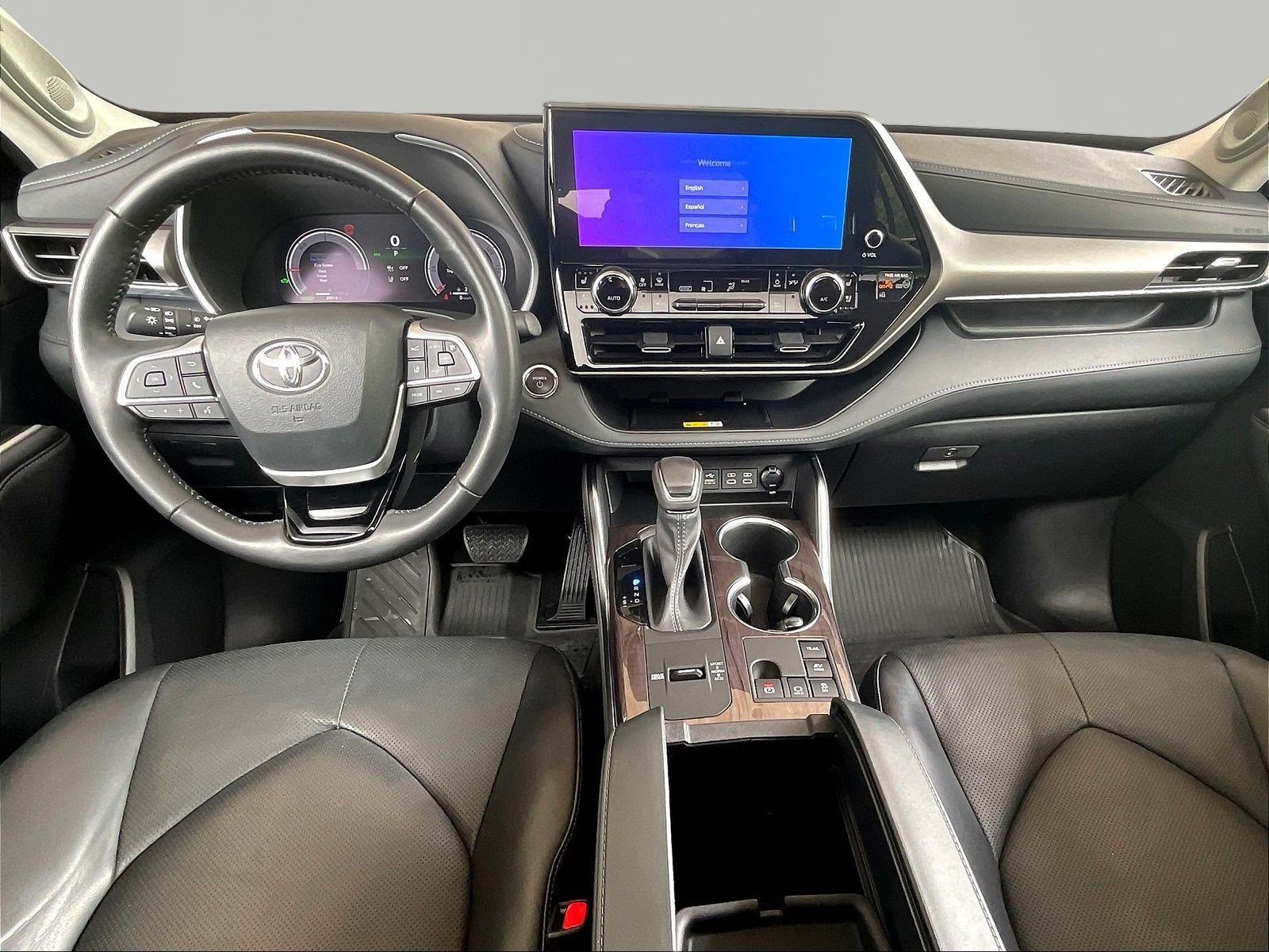 Used 2023 Toyota Highlander Limited AWD/4WD image 7
