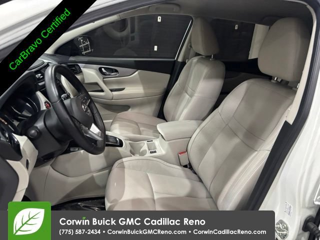 Used 2020 Nissan Rogue Sport SL FWD image 12