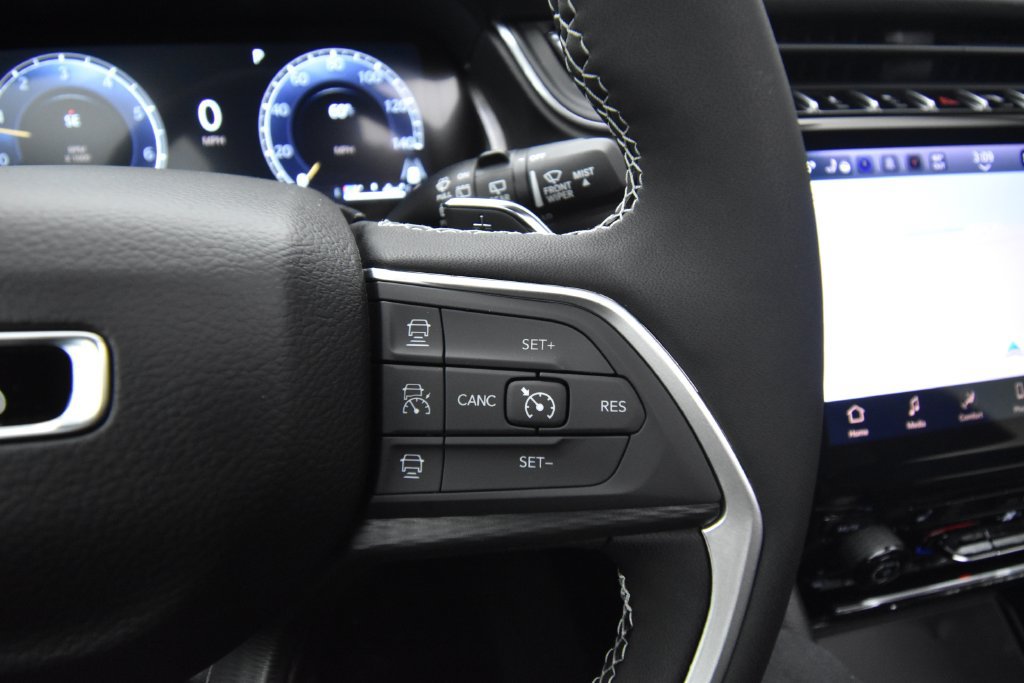 New 2027 Jeep Grand Cherokee Laredo X AWD/4WD image 22