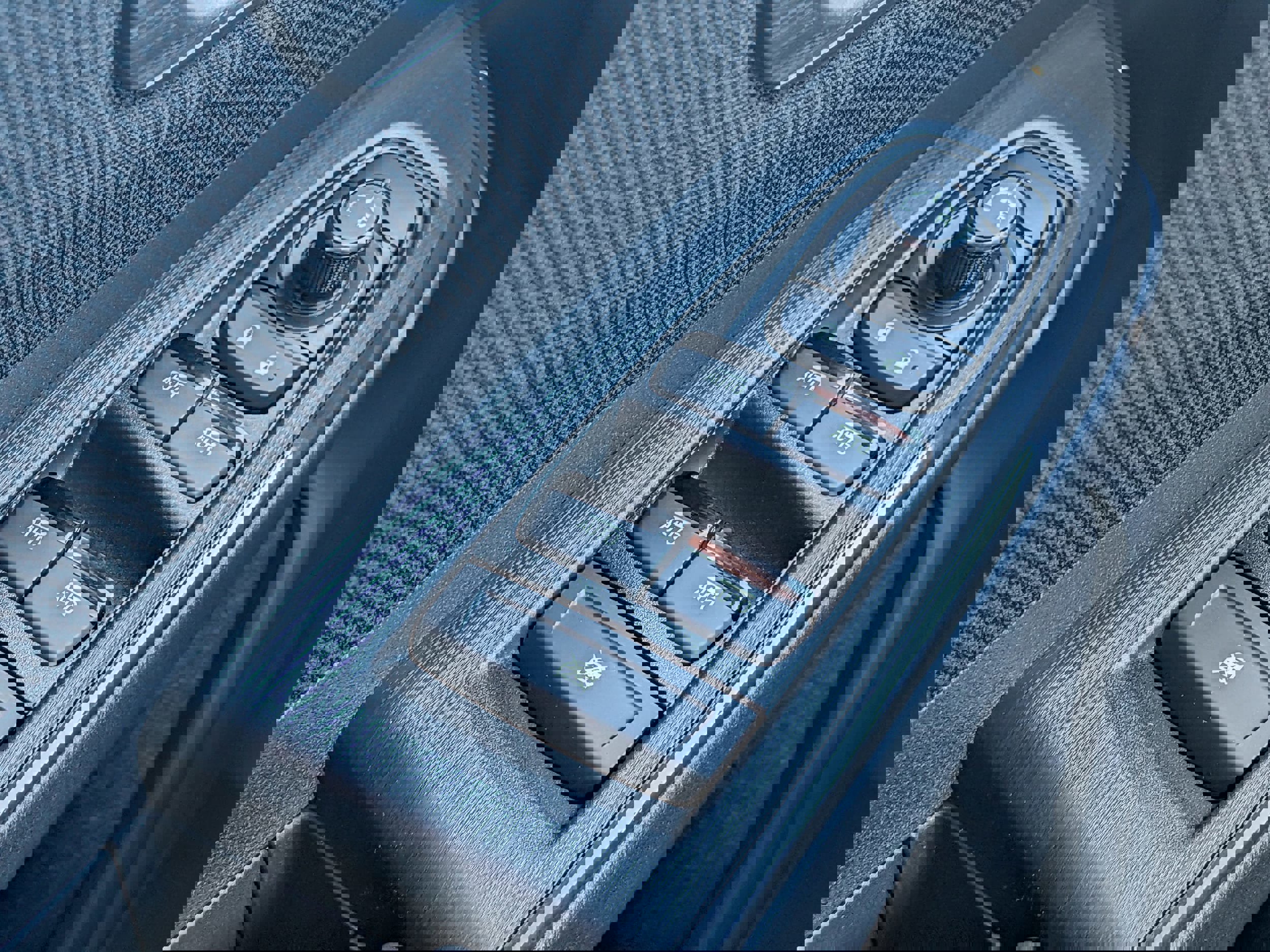 New 2026 Subaru Outback Limited w/ Premium/Limited Package 2 AWD/4WD image 25