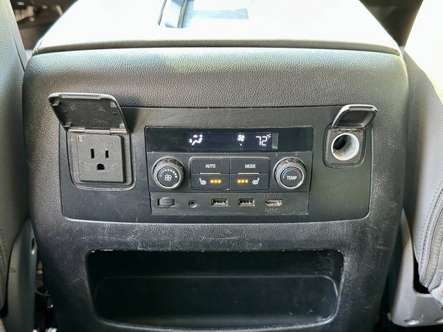 Used 2019 Chevrolet Suburban LT image 20