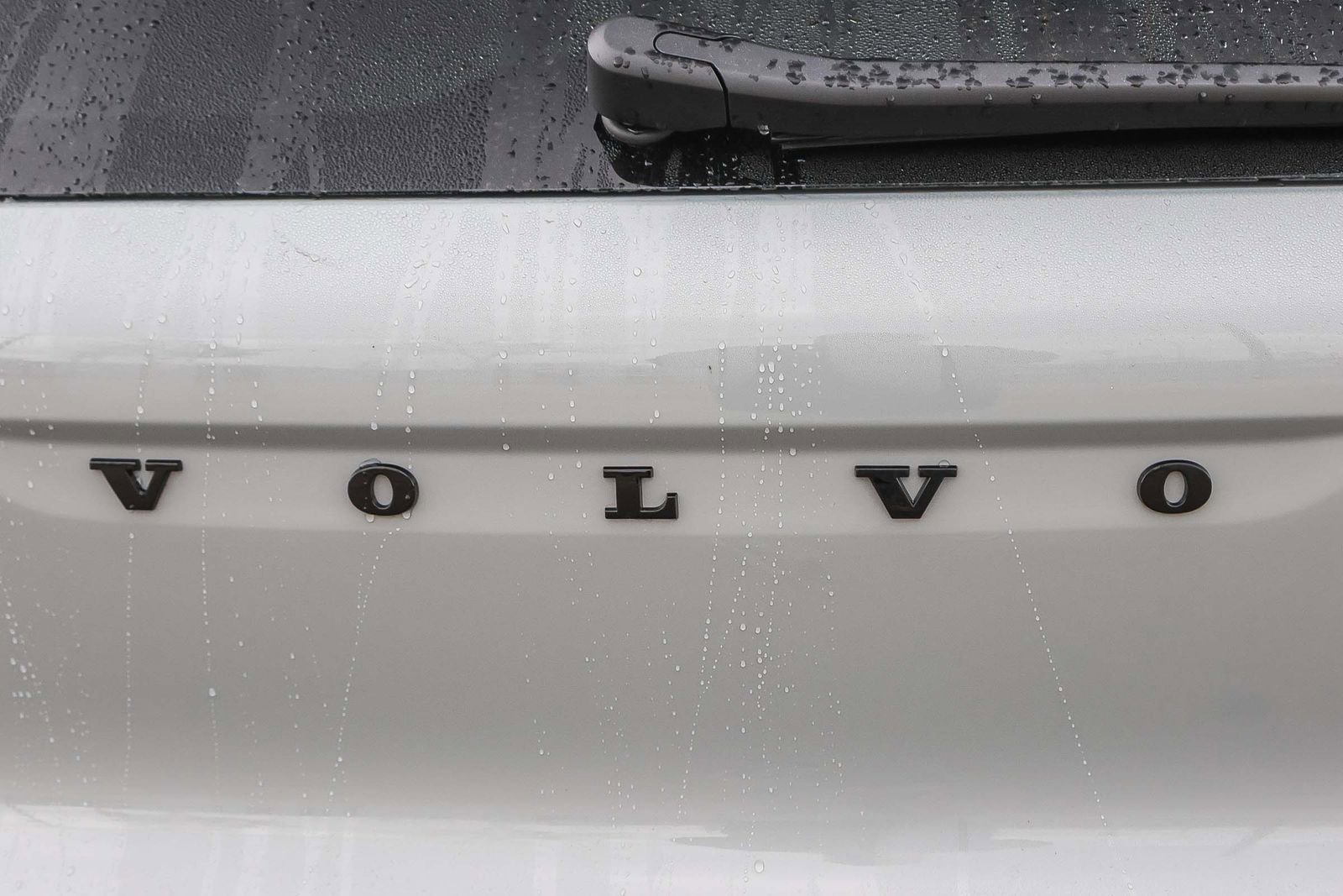 New 2026 Volvo XC40 B5 Ultra w/ Climate Package image 12