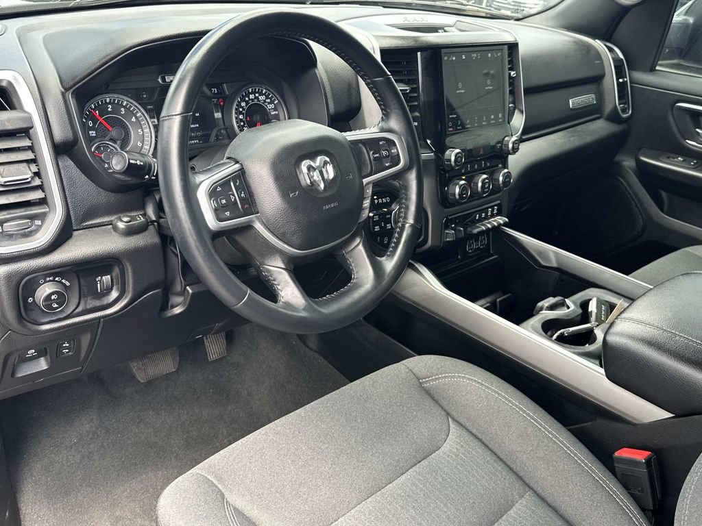 Used 2022 RAM 1500 Big Horn AWD/4WD image 2
