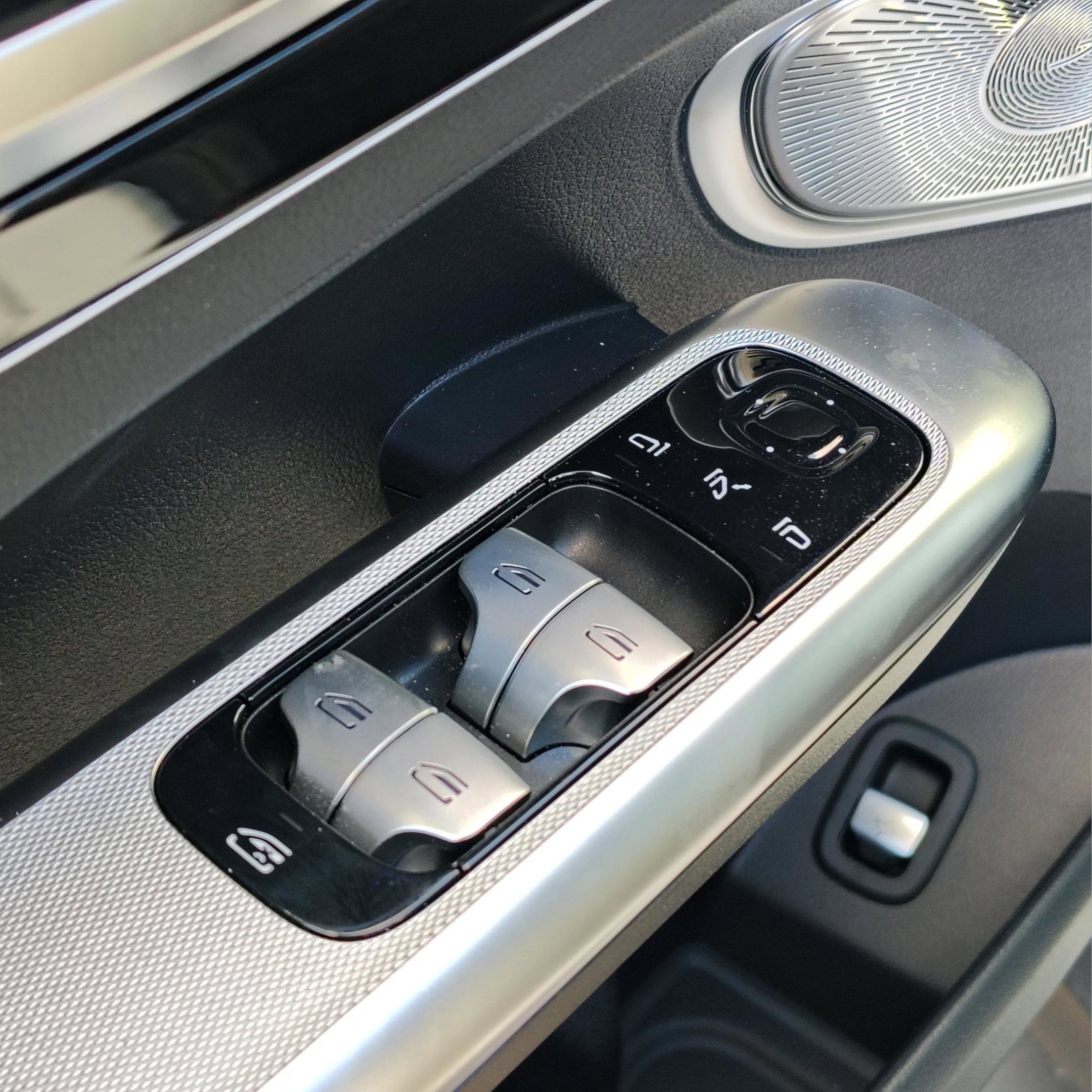 Certified 2026 Mercedes-Benz GLC 300 4MATIC image 18