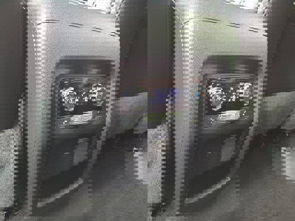 Used 2025 Buick Enclave Avenir w/ Super Cruise Package image 8