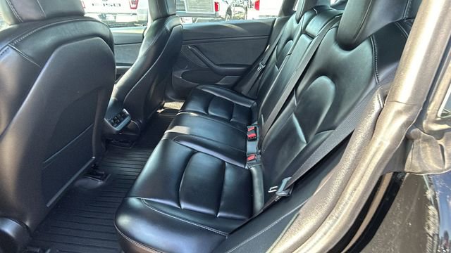 Used 2021 Tesla Model 3 Standard Range Plus RWD image 15