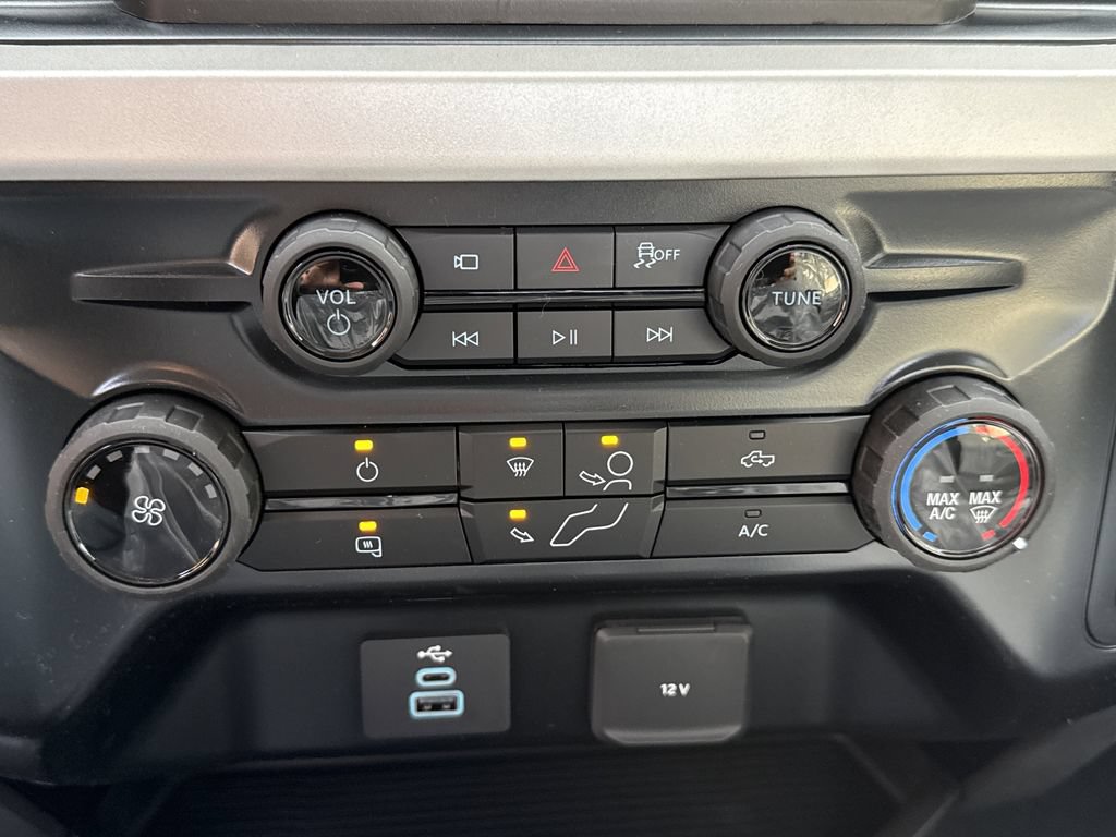 New 2025 Ford F350 XL w/ STX Appearance Package AWD/4WD image 12