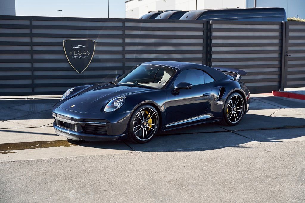 Used 2022 Porsche 911 Turbo S image 5