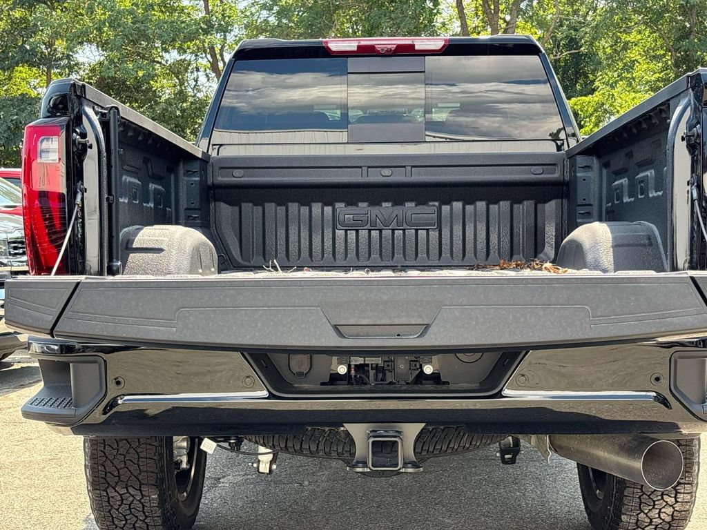 New 2026 GMC Sierra 2500 Denali w/ Denali Reserve Package AWD/4WD image 5