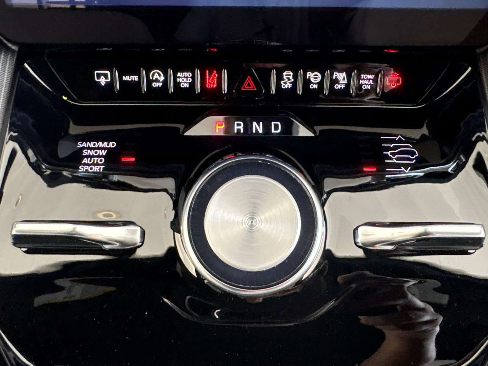 New 2026 Jeep Grand Wagoneer Summit w/ Rear Seat Video Group I AWD/4WD image 34
