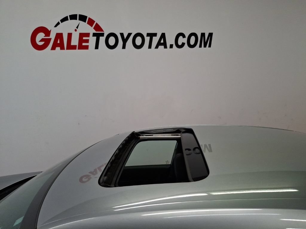 Used 2022 Honda Civic Sport Touring image 8