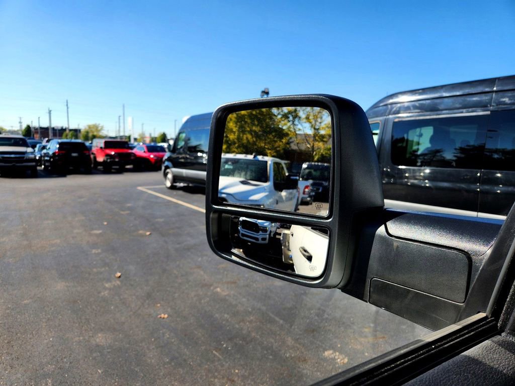 New 2024 RAM 4500 SLT w/ Quick Order Package 2YG SLT image 9