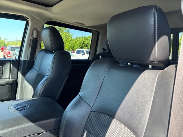 Used 2015 RAM 1500 Sport w/ Black Ram 1500 Sport Group AWD/4WD image 9