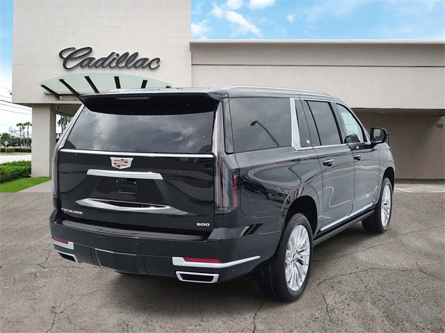 New 2026 Cadillac Escalade ESV Luxury image 5