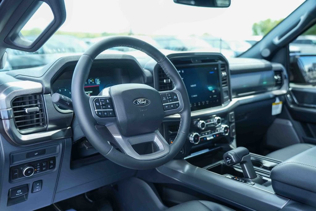 Used 2026 Ford F150 Lariat AWD/4WD image 23