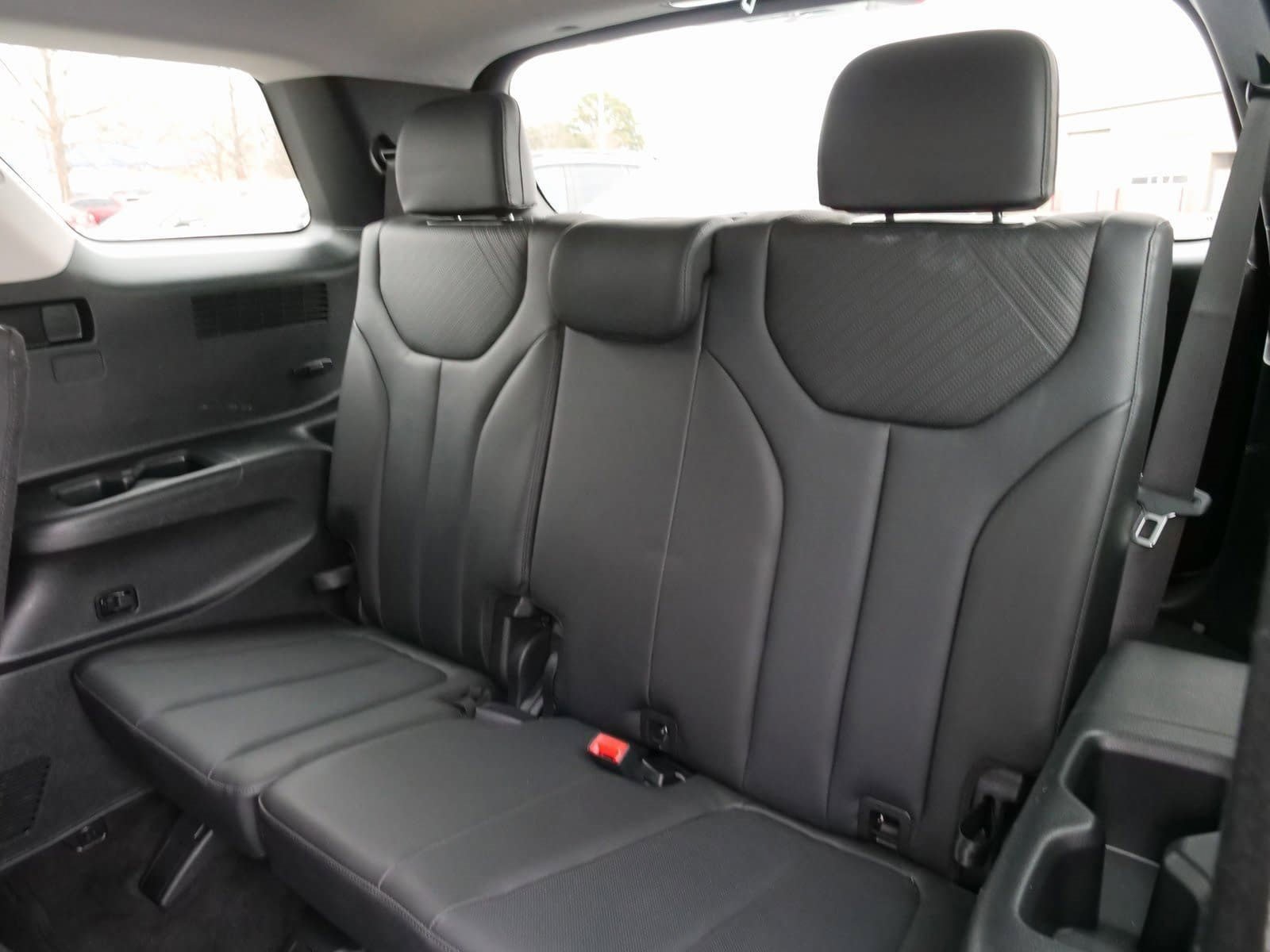 Used 2024 Hyundai Palisade SEL image 15