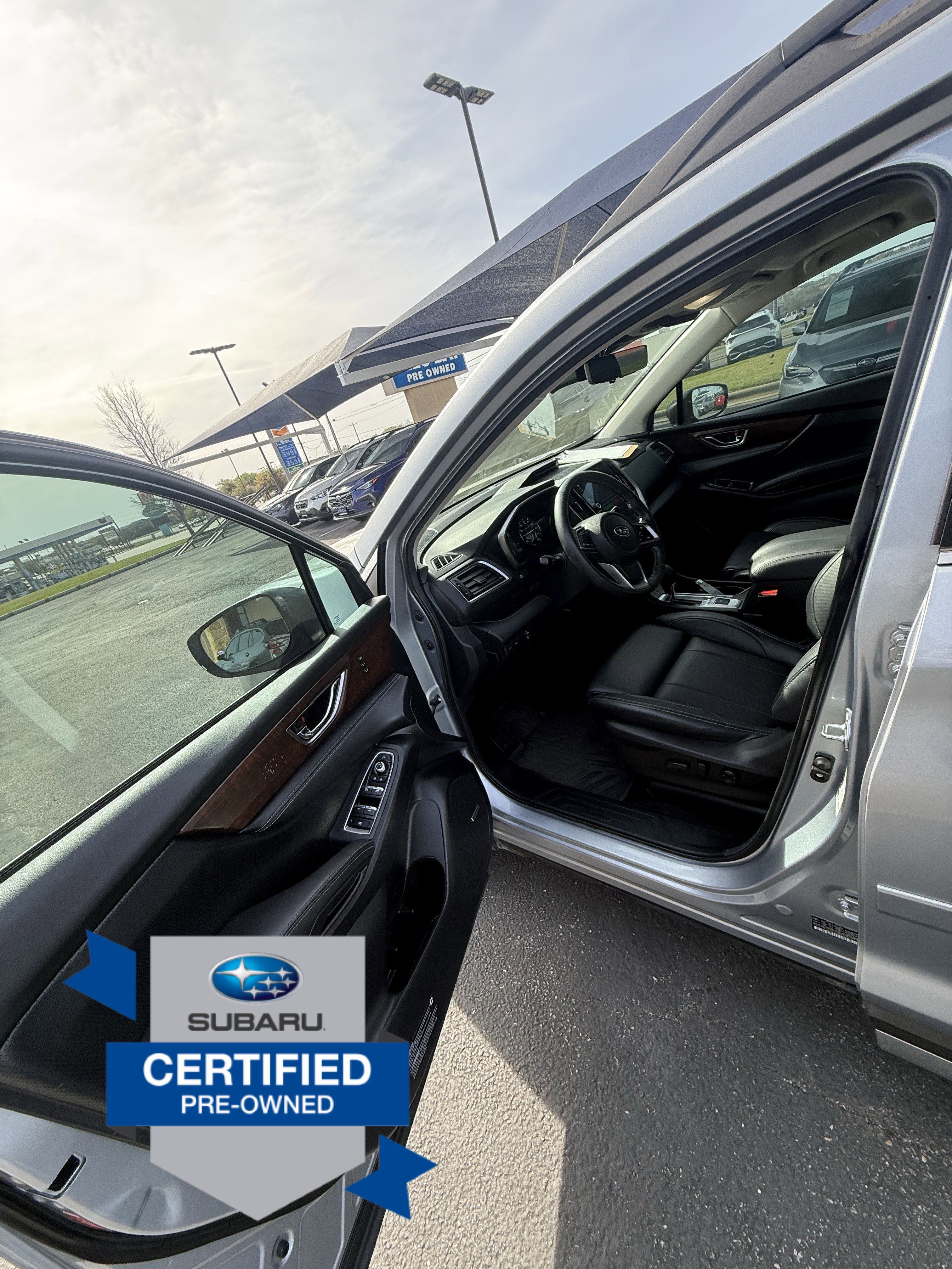 Used 2025 Subaru Ascent Touring w/ Popular Package #2 AWD/4WD image 20