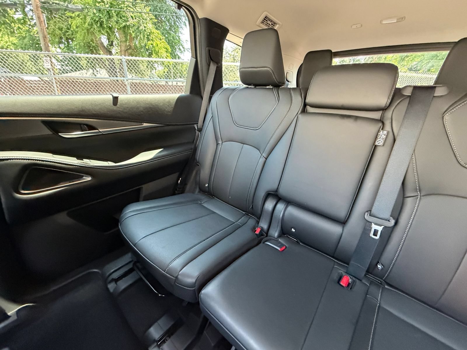 Used 2026 INFINITI QX60 Luxe AWD/4WD image 42