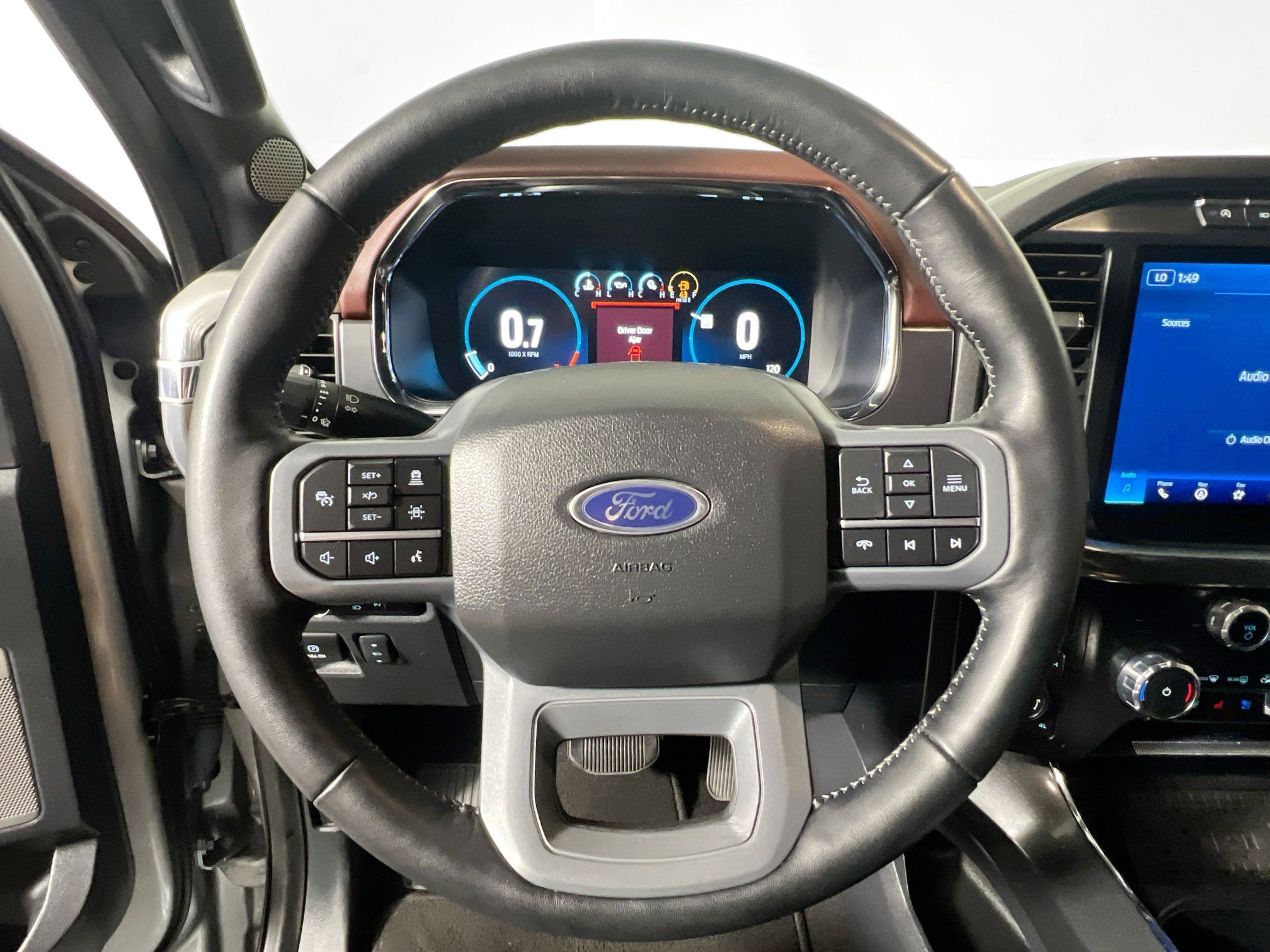 Used 2023 Ford F150 Lariat w/ Equipment Group 502A High image 16