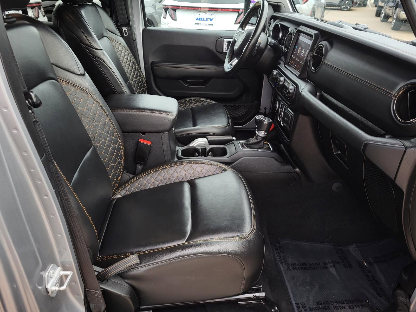 Used 2021 Jeep Wrangler Unlimited Sahara image 9
