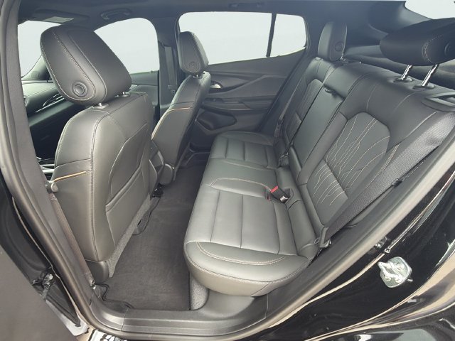 Used 2025 Buick Envista Avenir FWD image 15