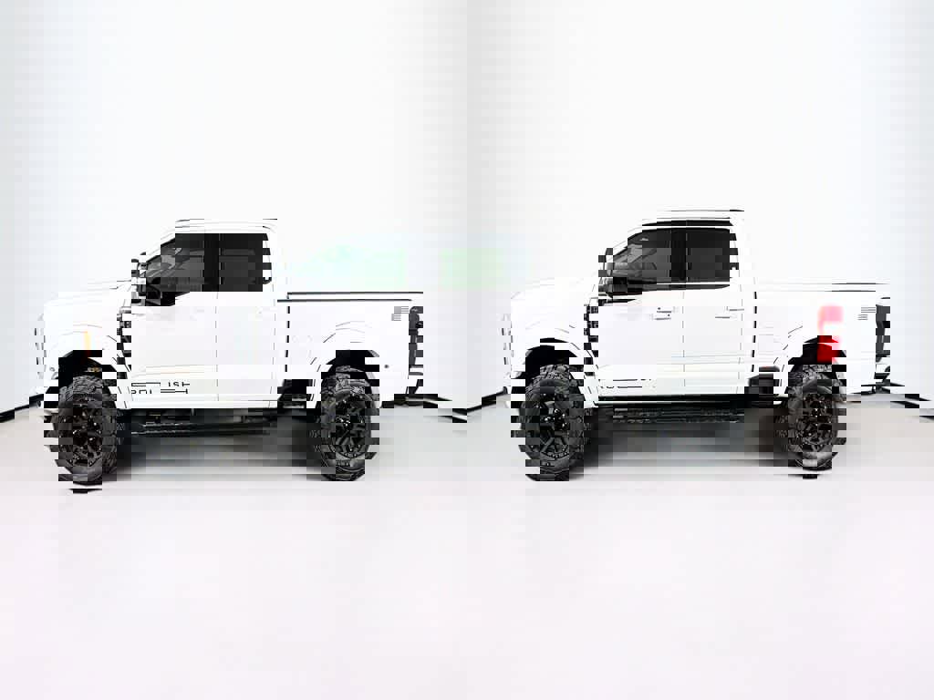 New 2025 Ford F250 Lariat w/ Lariat Ultimate Package image 3