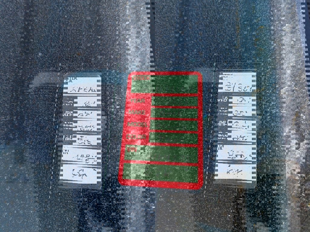 Certified 2021 GMC Acadia SLT w/ Technology Package image 12