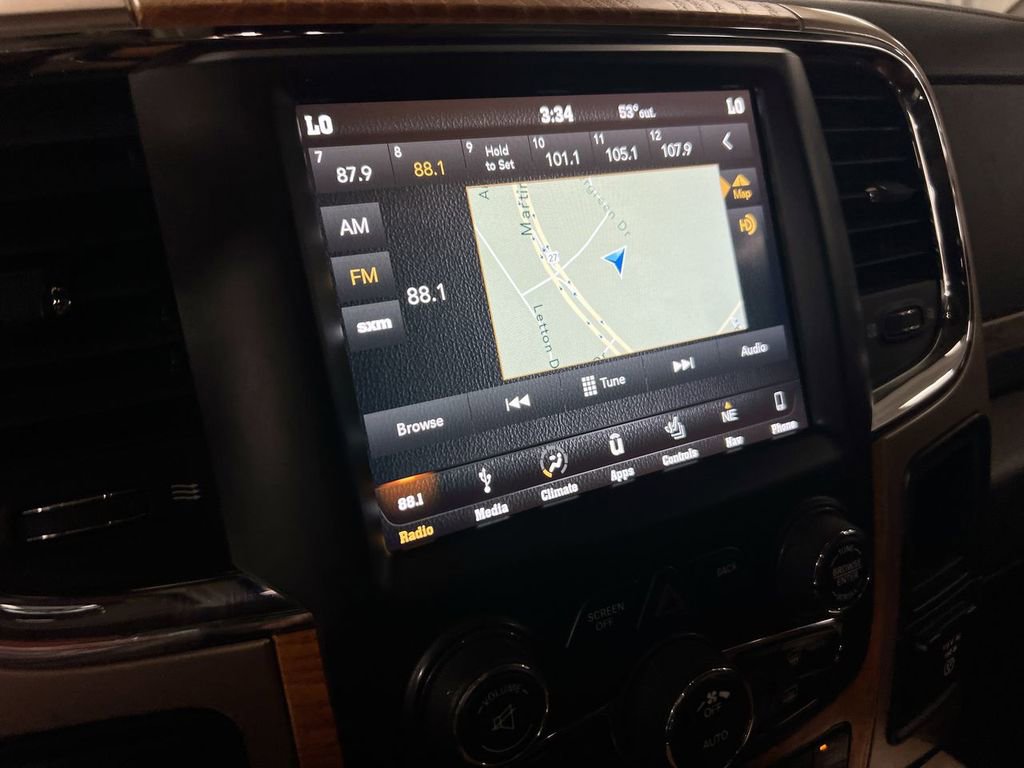 Used 2018 RAM 2500 Longhorn w/ Convenience Group AWD/4WD image 8