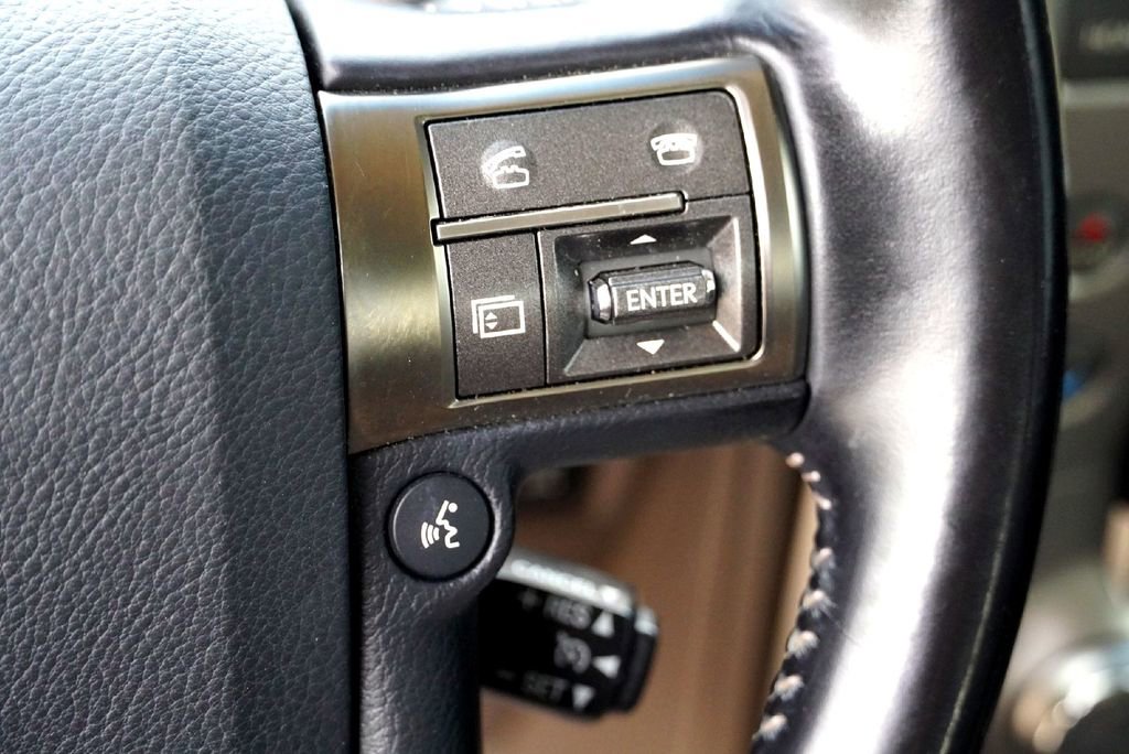 Used 2017 Lexus GX 460 image 19