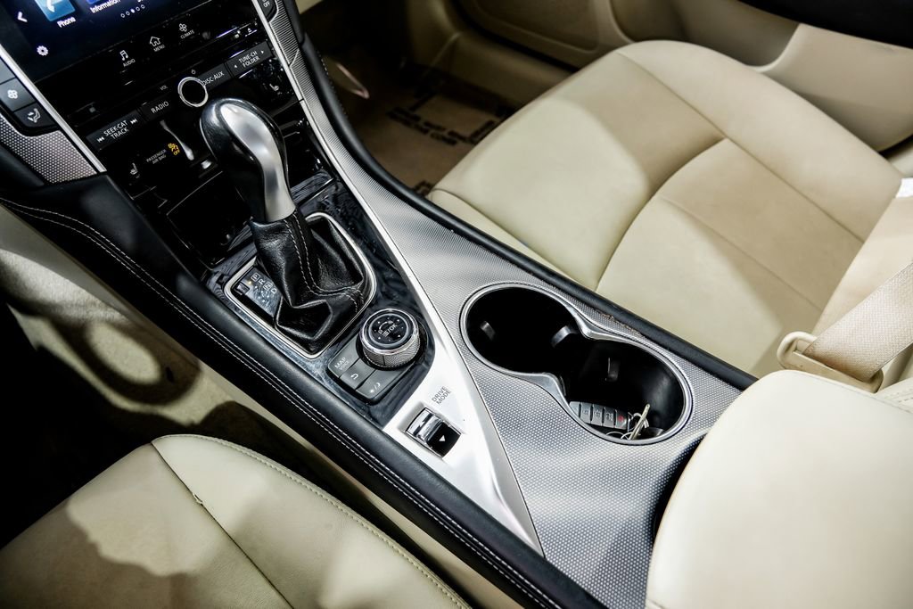 Used 2016 INFINITI Q50 3.0t Premium w/ 3.0T Premium Plus Package image 24