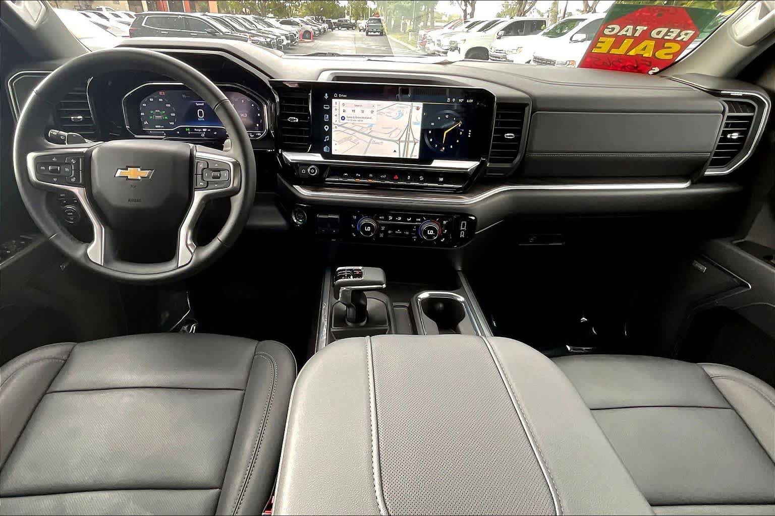 Certified 2025 Chevrolet Silverado 1500 LTZ AWD/4WD image 15