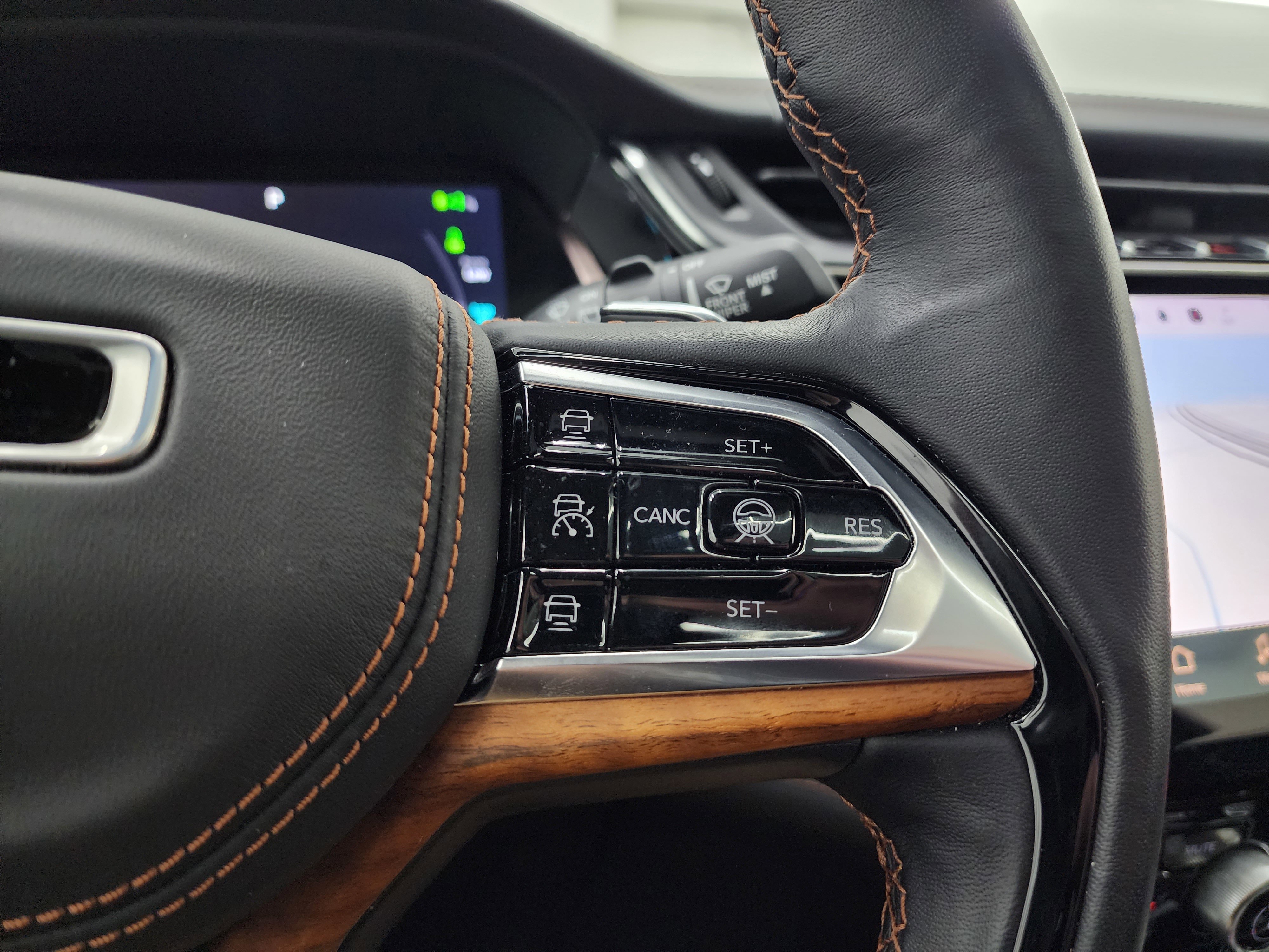 Used 2022 Jeep Grand Cherokee Summit image 16