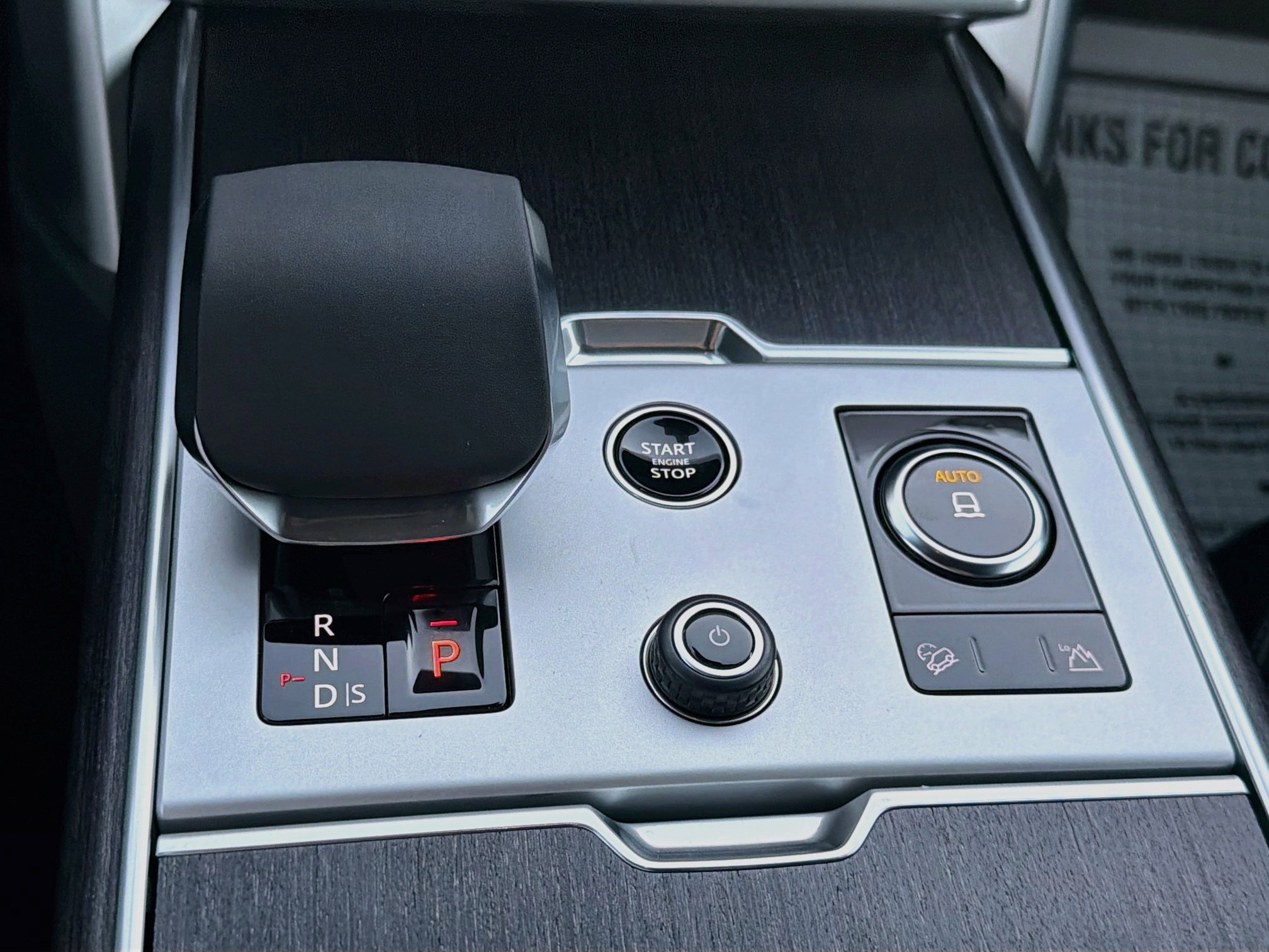 New 2027 Land Rover Range Rover SE AWD/4WD image 29