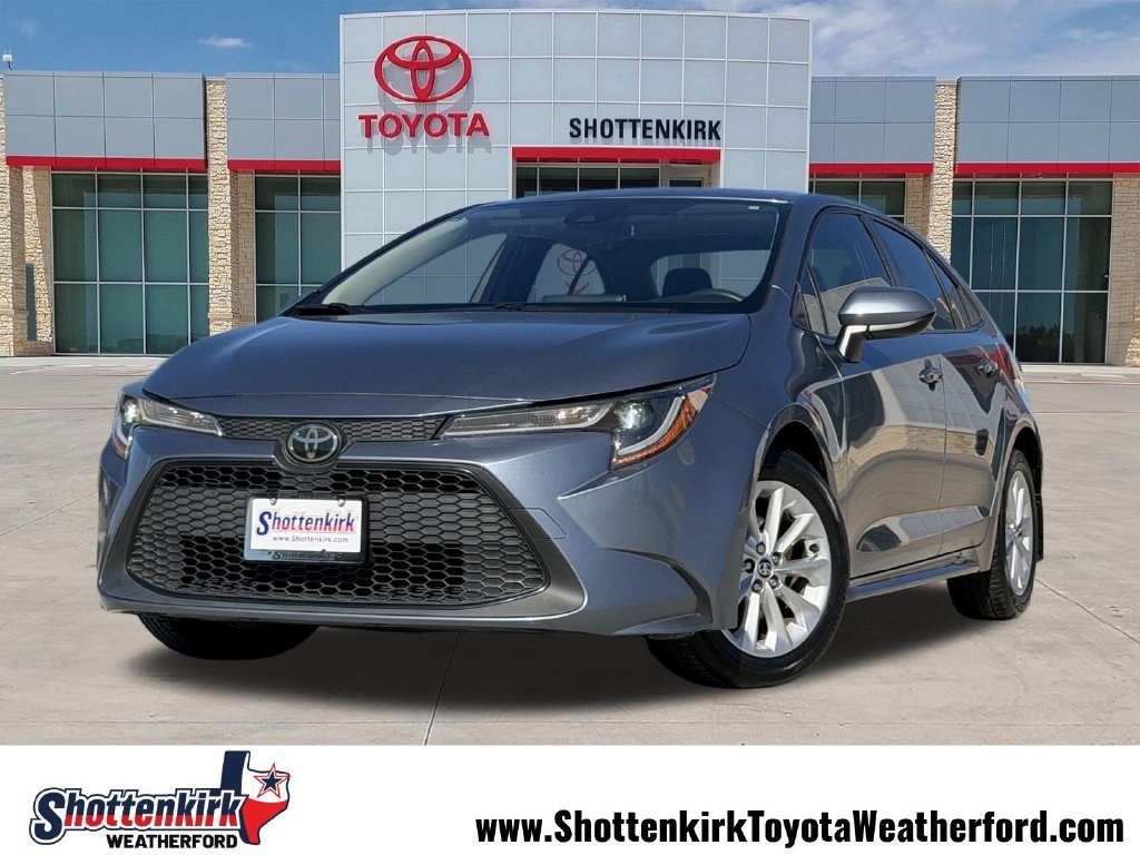 Used 2020 Toyota Corolla LE w/ LE Premium Package FWD image 1