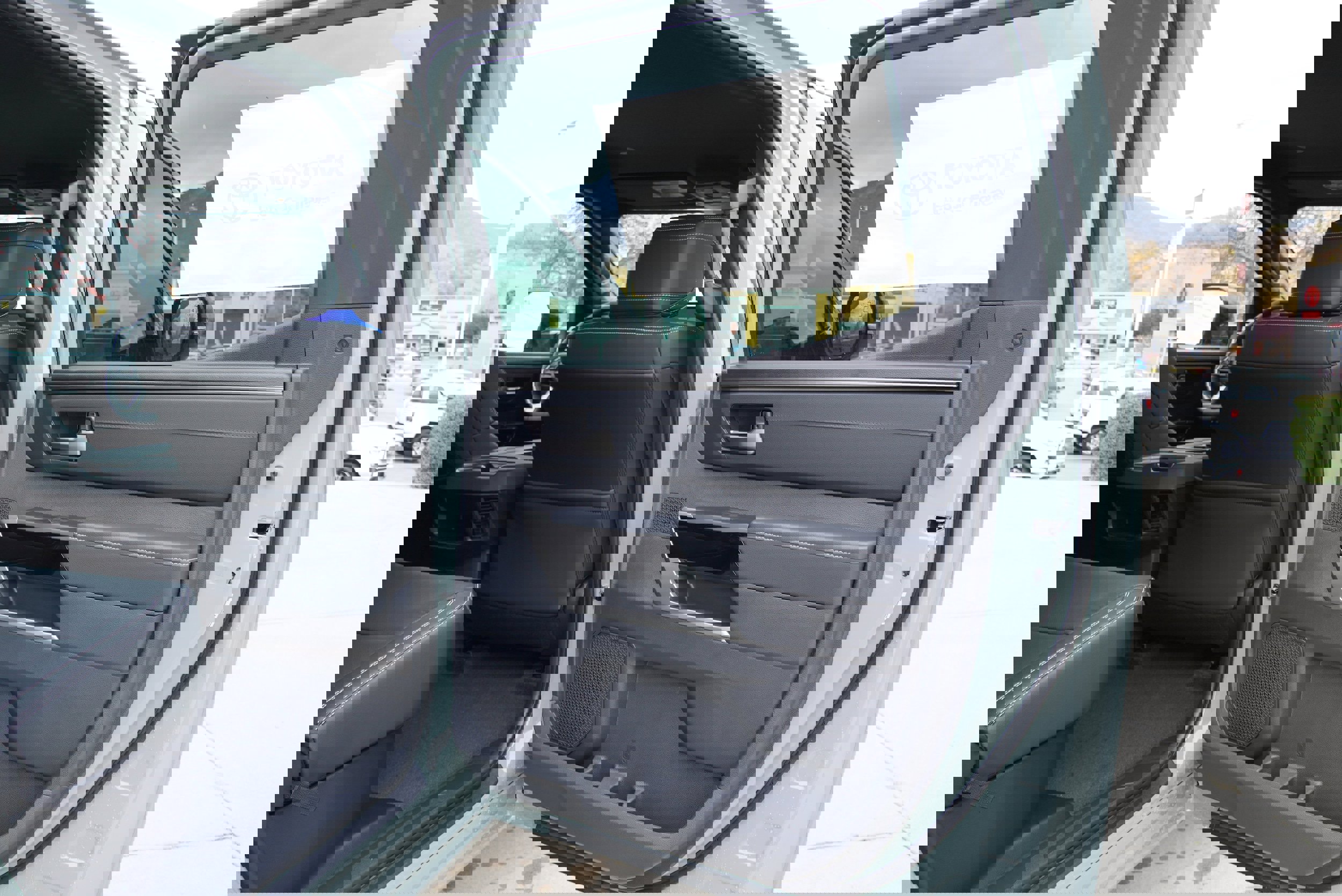 New 2026 Toyota Tundra Limited w/ TRD Off-Road Package image 23