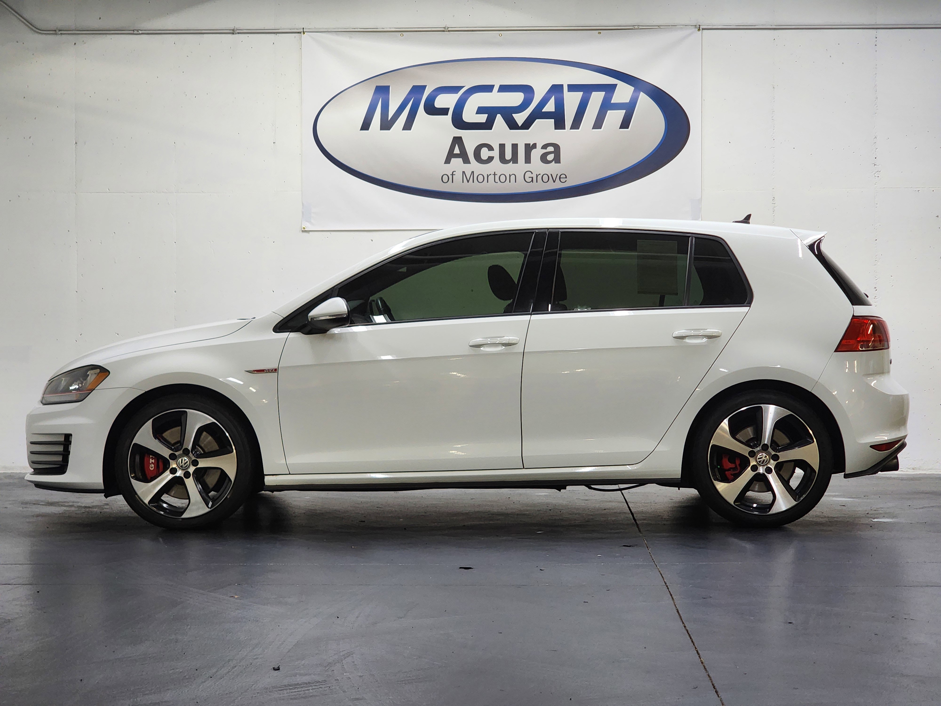Used 2017 Volkswagen GTI Autobahn image 10