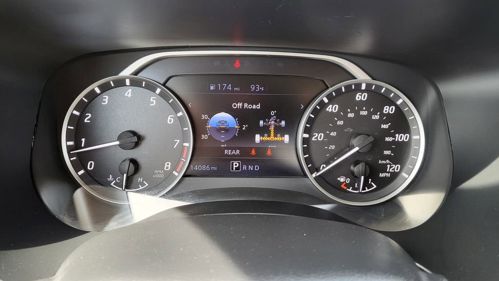 Used 2024 Nissan Frontier S w/ S Utility Package image 32
