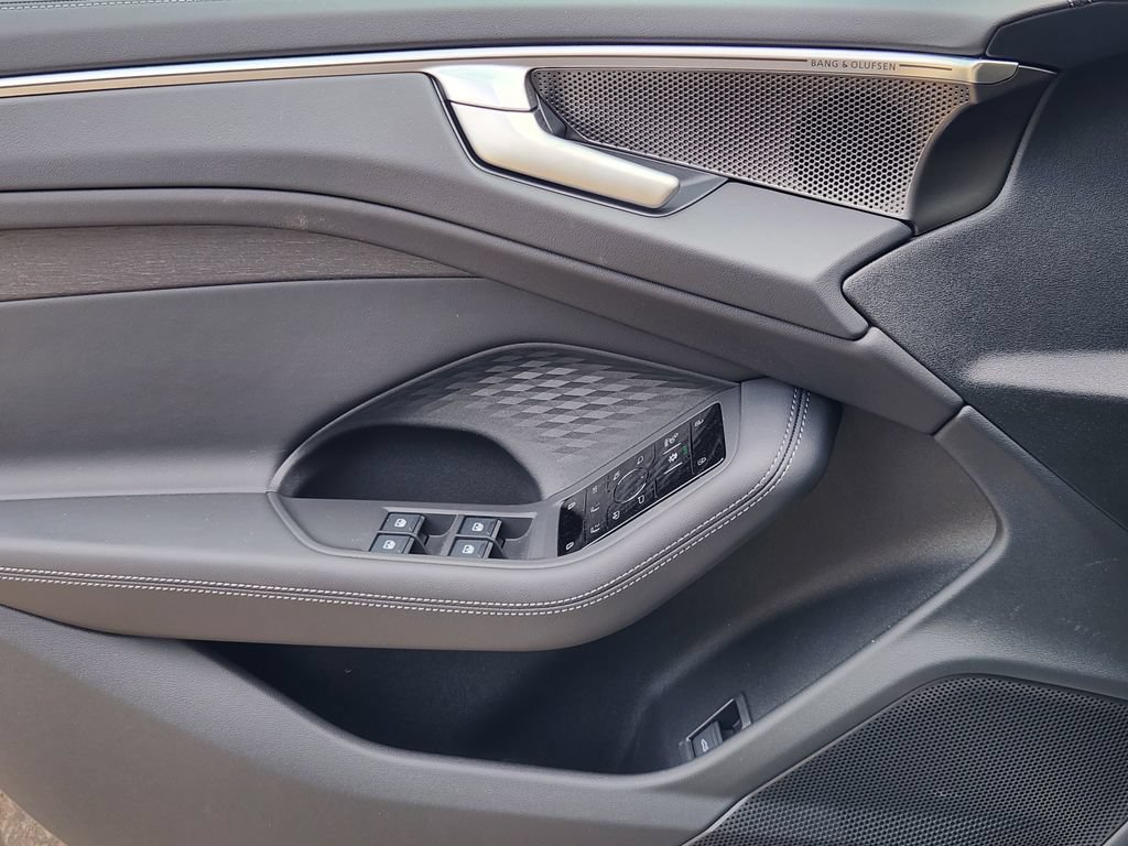New 2026 Audi A6 Premium Plus AWD/4WD image 27