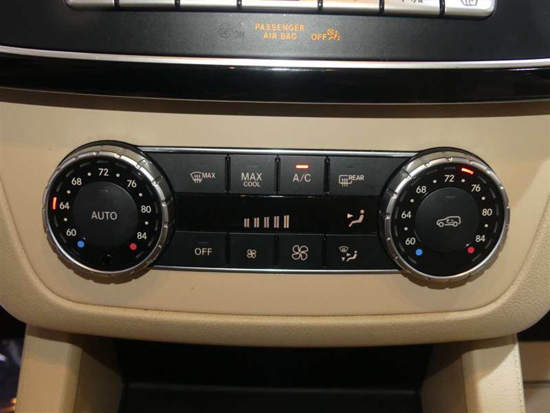 Used 2017 Mercedes-Benz GLS 450 4MATIC image 41