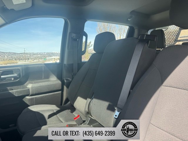 Used 2025 Chevrolet Silverado 3500 W/T image 19