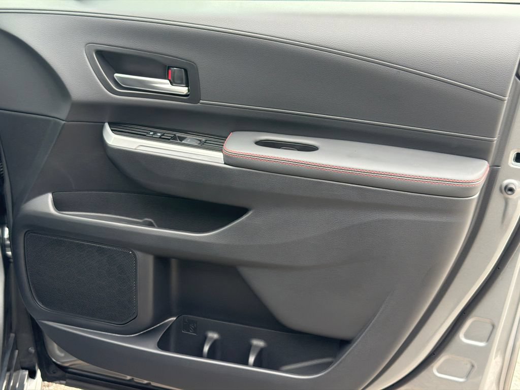 New 2026 Toyota Sienna XSE FWD image 12