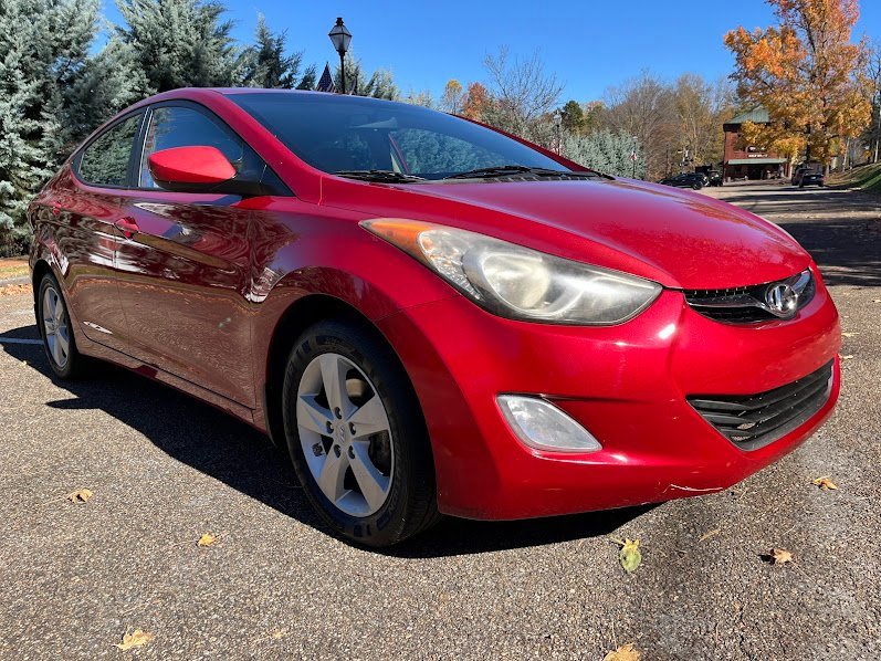 Used 2013 Hyundai Elantra GLS w/ Preferred Pkg image 33