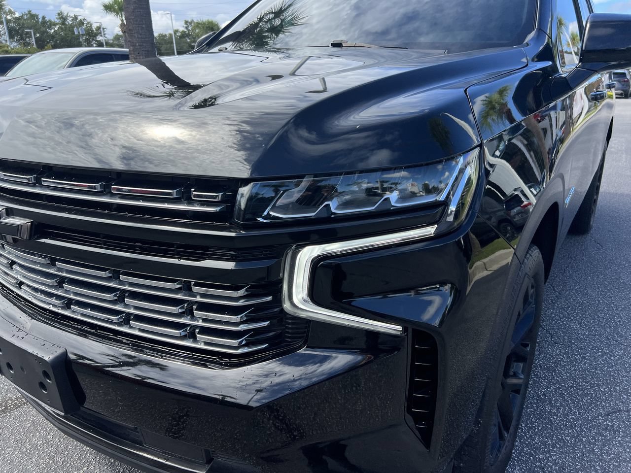Used 2023 Chevrolet Tahoe Premier AWD/4WD image 6