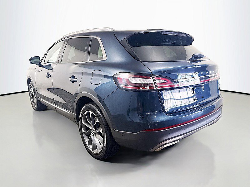 Used 2023 Lincoln Nautilus Reserve w/ Equipment Group 201A image 5