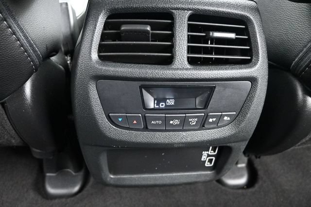 Used 2022 Honda Pilot Special Edition image 17