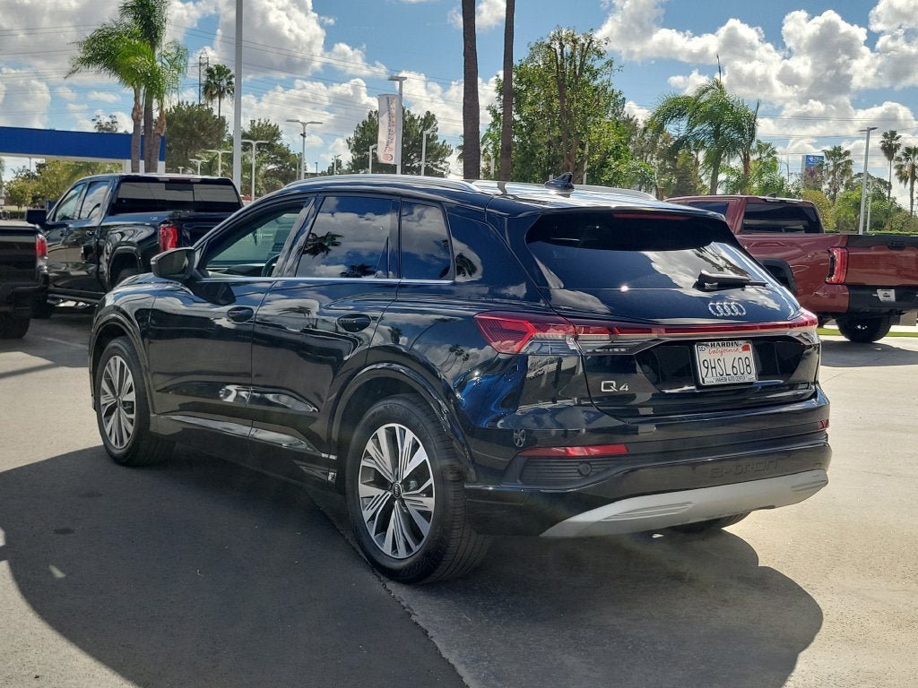 Used 2023 Audi Q4 e-tron Premium w/ Convenience Package RWD image 3