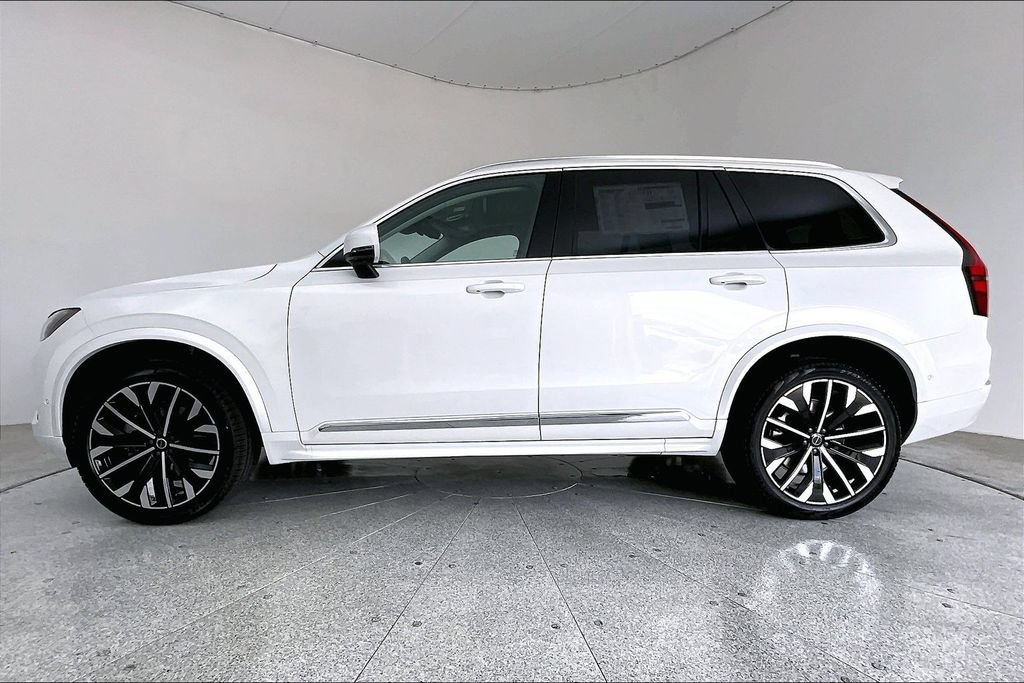 New 2026 Volvo XC90 B5 Plus AWD/4WD image 8