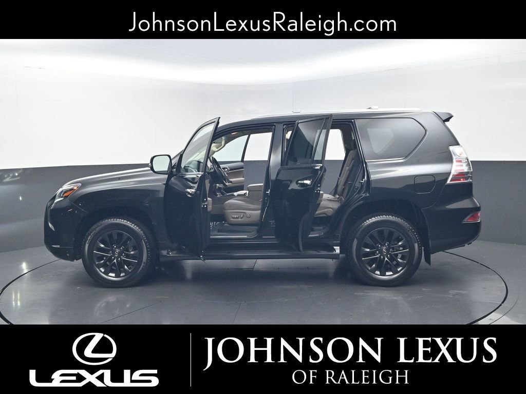 Used 2023 Lexus GX 460 Premium w/ Premium Package AWD/4WD image 35