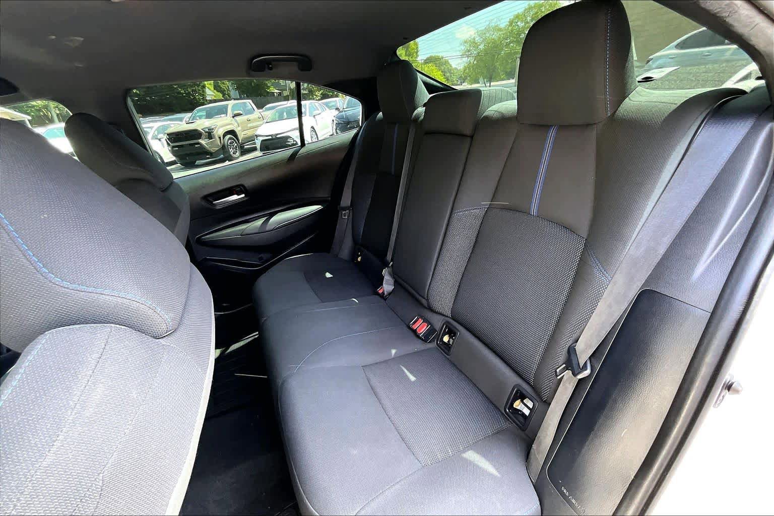 Used 2021 Toyota Corolla SE FWD image 19